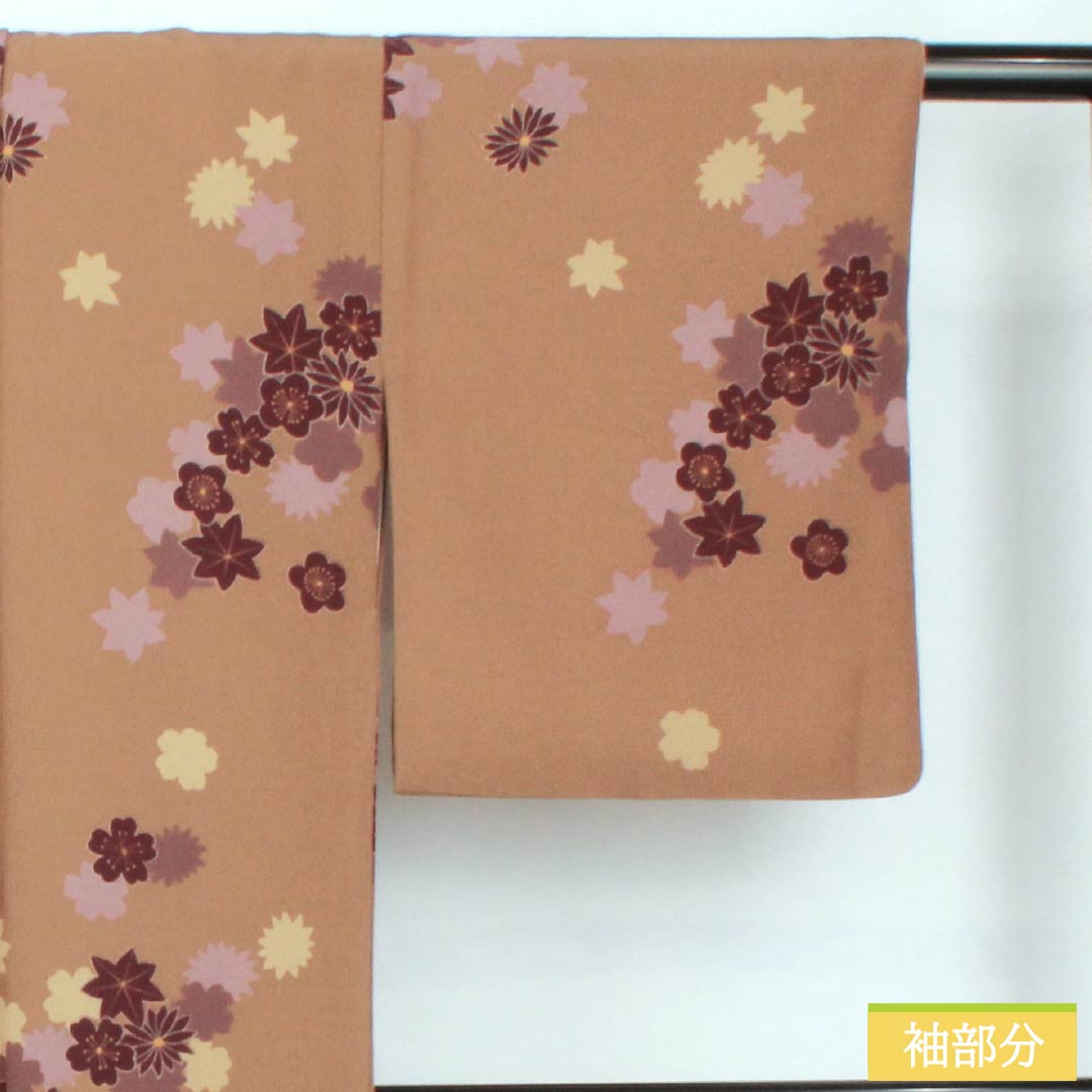 小紋 ポリエステル 身丈164.5cm 裄丈66.5cm 袷 猟虎茶色（らっこちゃいろ） 吹き寄せ 洗える着物 Sランク 茶系 1115005802414