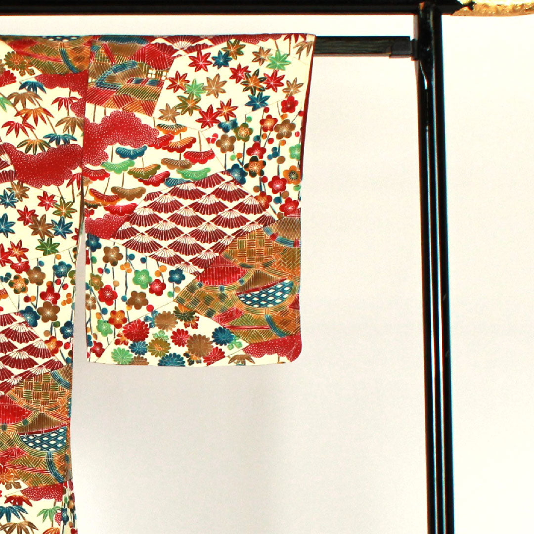 小紋 身丈156cm 裄丈64cm 袷  型染 松竹梅 吉祥文様  正絹 Sランク クリーム系 1115001722315