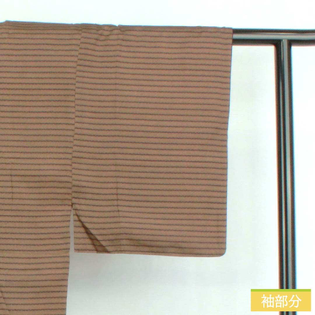 男物 正絹 Sランク 身丈145cm 裄丈63.5cm  土色（つちいろ） 幾何学模様 袷 茶系 1119000952414