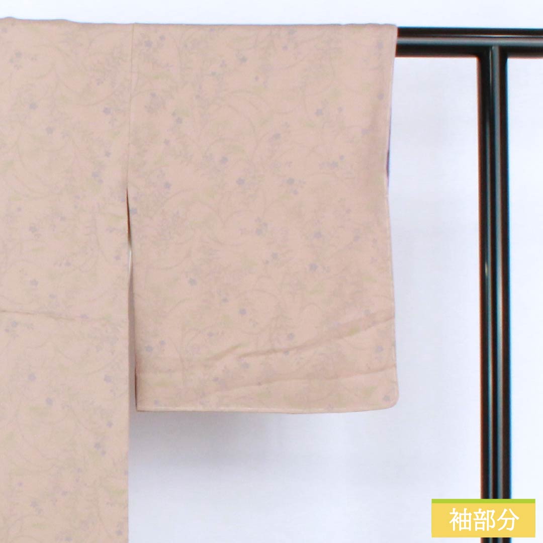 小紋 正絹 Sランク 身丈164cm 裄丈63cm 袷 惚色（ぼけいろ） 草花模様 しつけ糸付き   ベージュ系 1115007362425