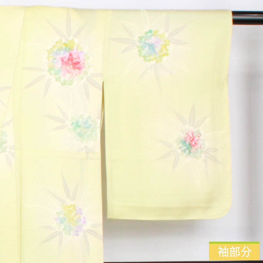 小紋 正絹 身丈158cm 裄丈63.5cm 単衣 硫黄色（いおういろ） ろうけつ染め 沈丁花 Sランク 黄系 1115005702323