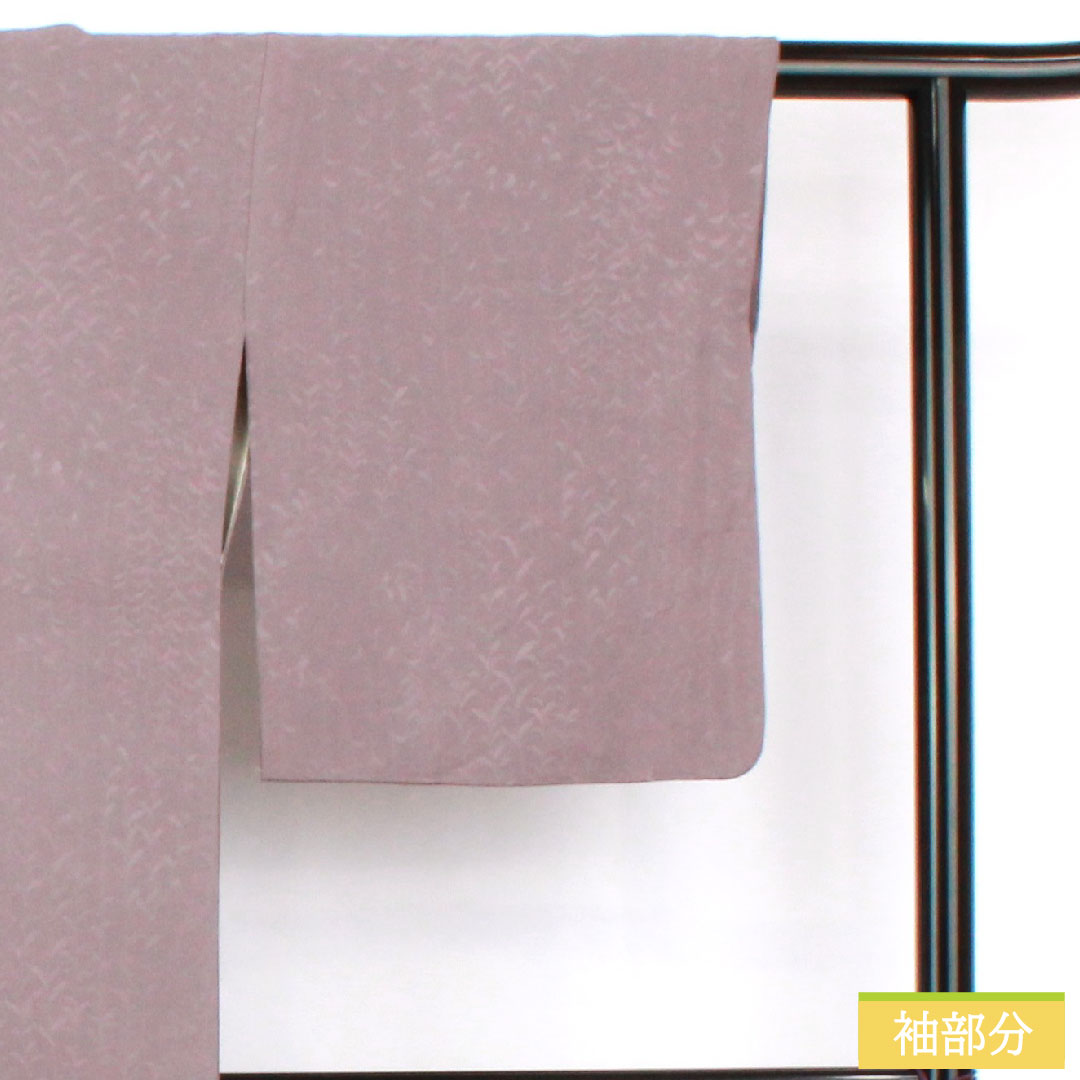 色無地 正絹 身丈155.5cm 裄丈63.5cm 鳩羽鼠色（はどばねずいろ） 一つ紋 違い鷹の羽 袷 Aランク 紫系 1114001753320