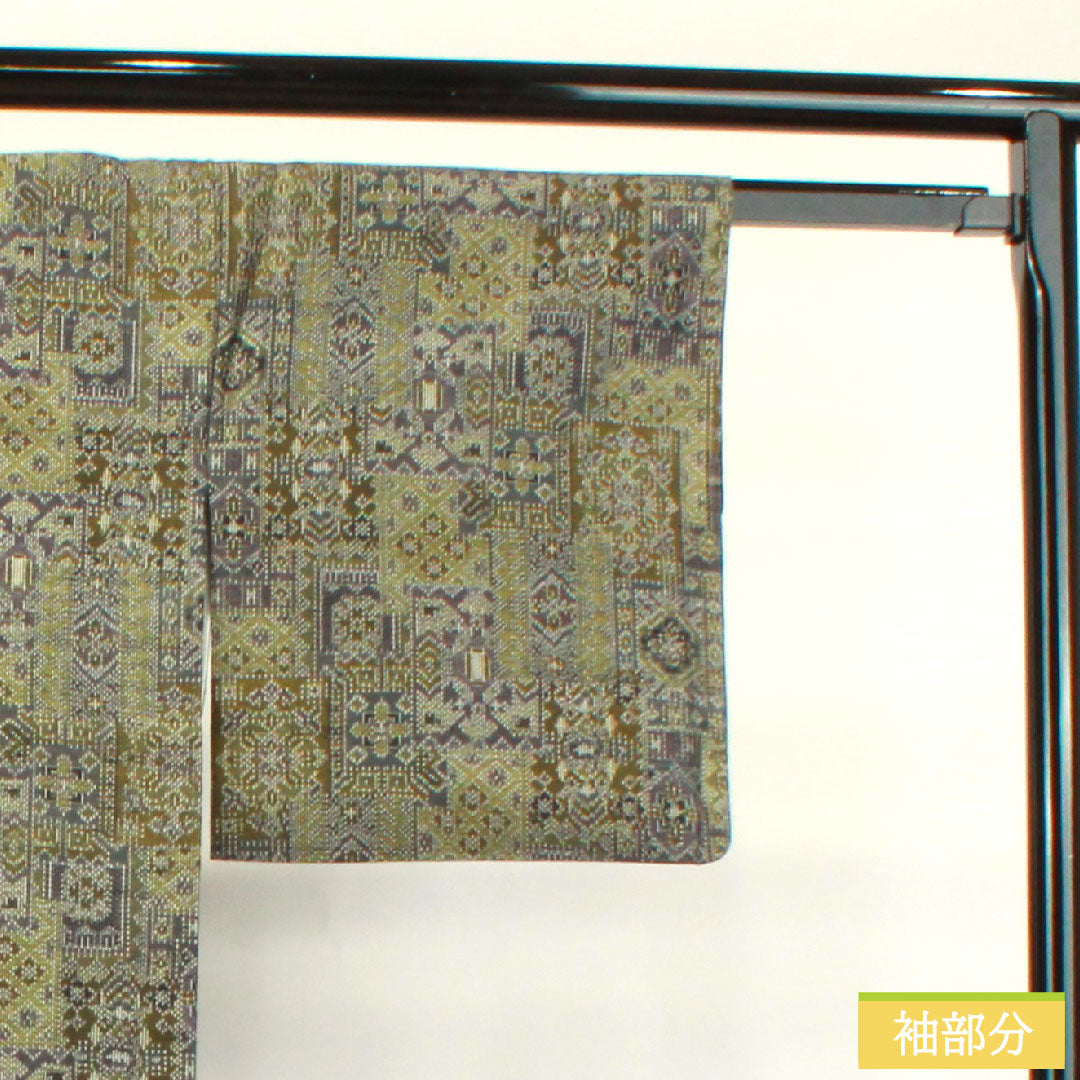 Tsumugi silk Length 159.5cm Sleeve length 65.5cm Geometric pattern S rank Awase Gradient 1116003032399