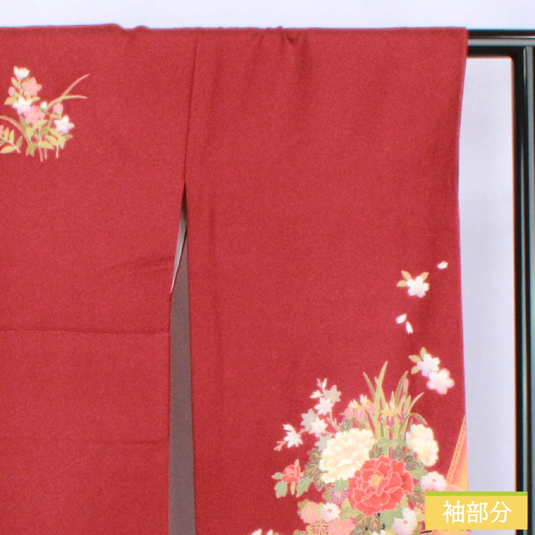 リサイクル着物】振袖 正絹 Sランク 身丈163cm 裄丈67.5cm 袷 真紅色