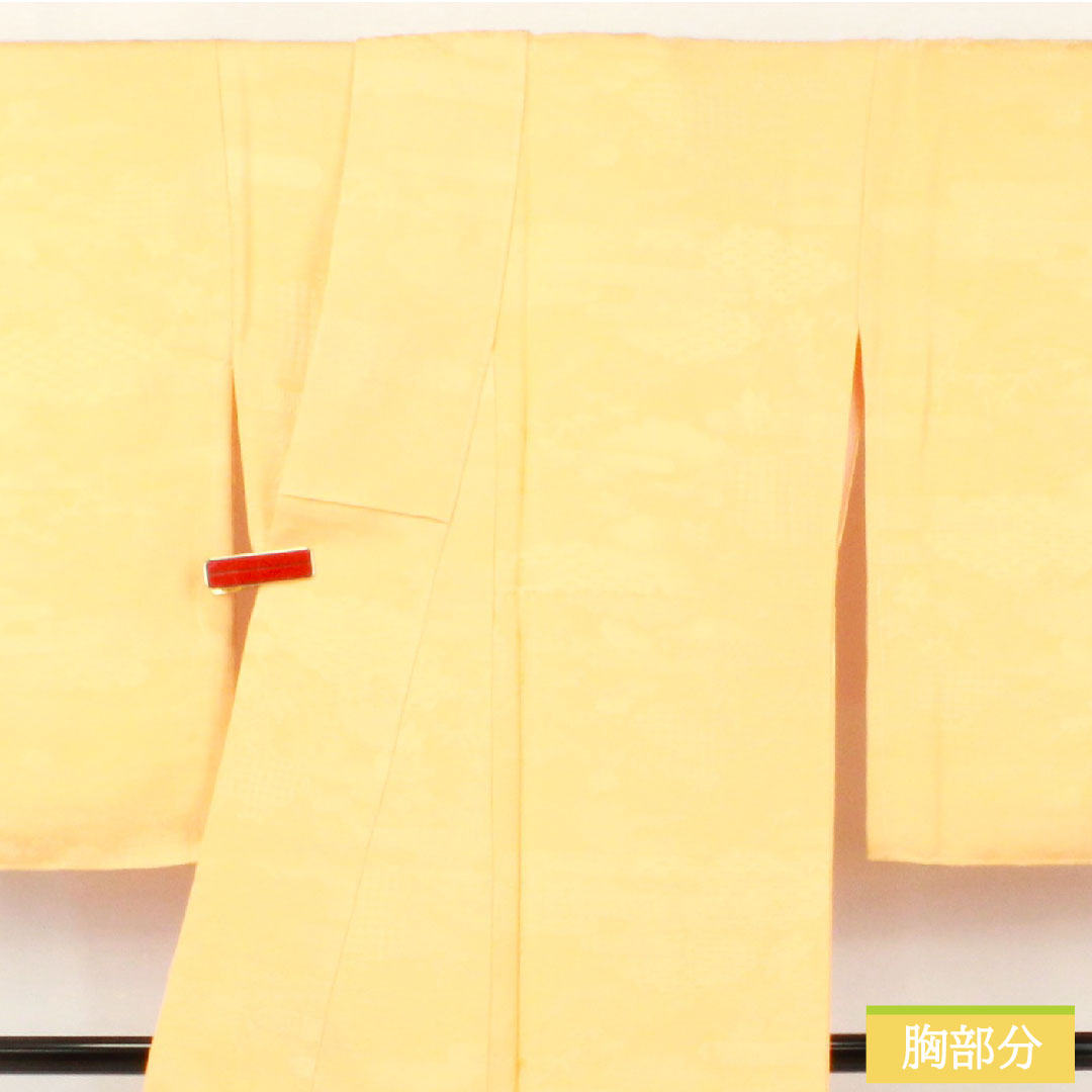 色無地 正絹 身丈160.5cm 裄丈65cm 薄柿色（うすがきいろ） 一つ紋 雪輪に蔦 しつけ糸付き 袷 Sランク 橙系 1114001642426