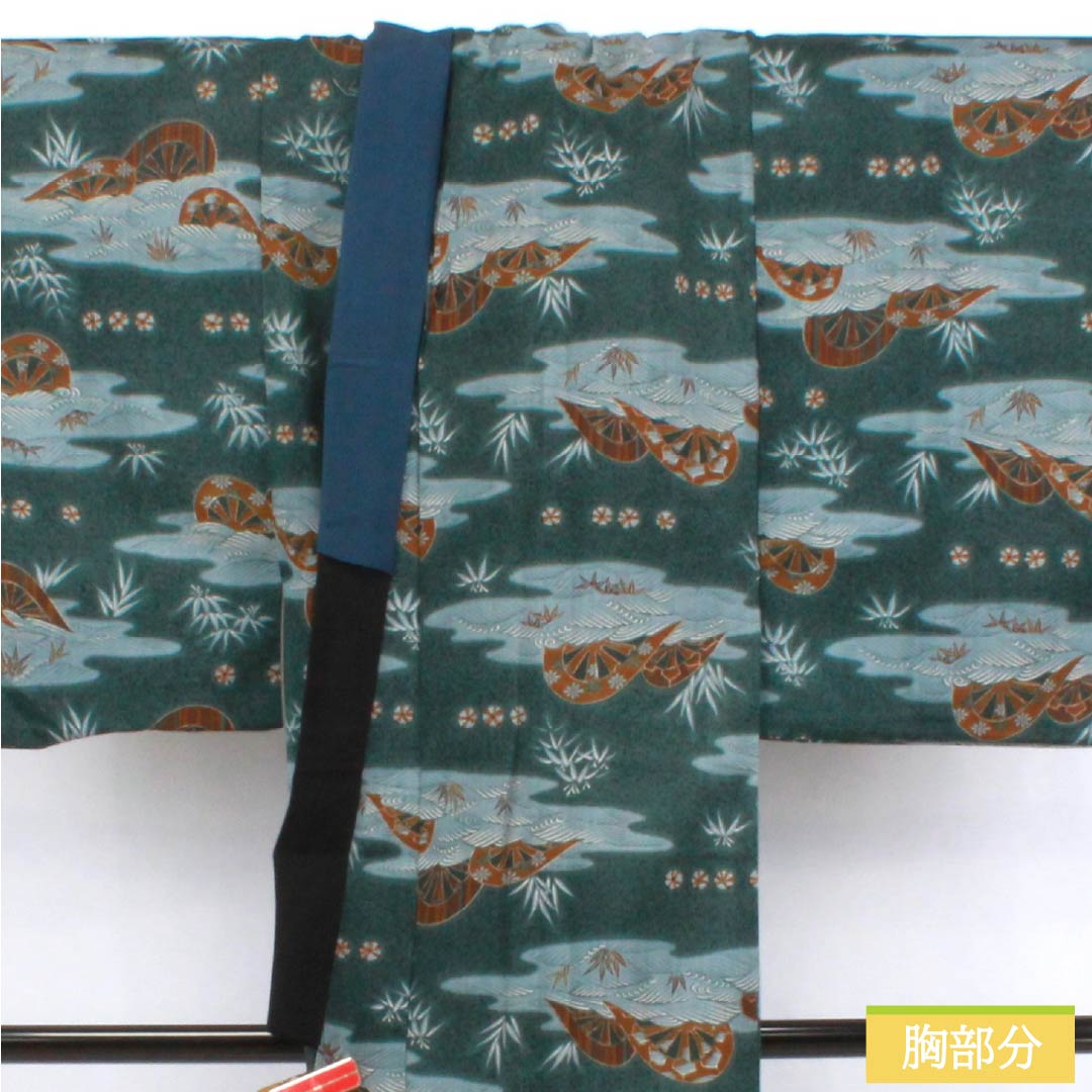 Men's wool nagajuban (long under-kimono), S-rank, length 140cm, sleeve length 67cm, iron-colored, with a bamboo grass and wave design, one-wheeled cart design, green, 1140000722419