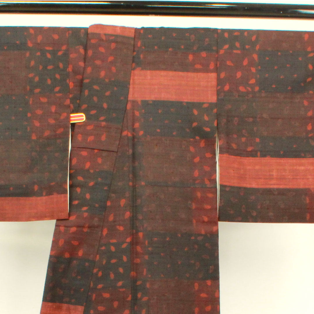 Tsumugi Length 157cm Sleeve length 63.5cm Stencil dye Abstract pattern Pure silk S rank Awase Gradient 1116002542399