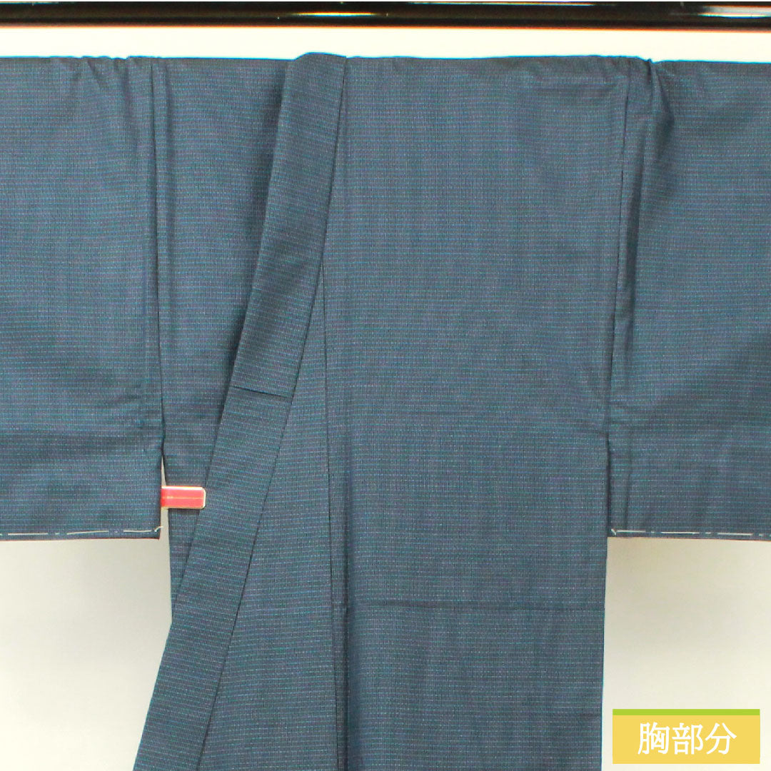 男物 正絹 身丈139cm 裄丈73.5cm 大島紬 緯総絣 しつけ糸付き 未使用品 Sランク 袷 紺系 1119000892318