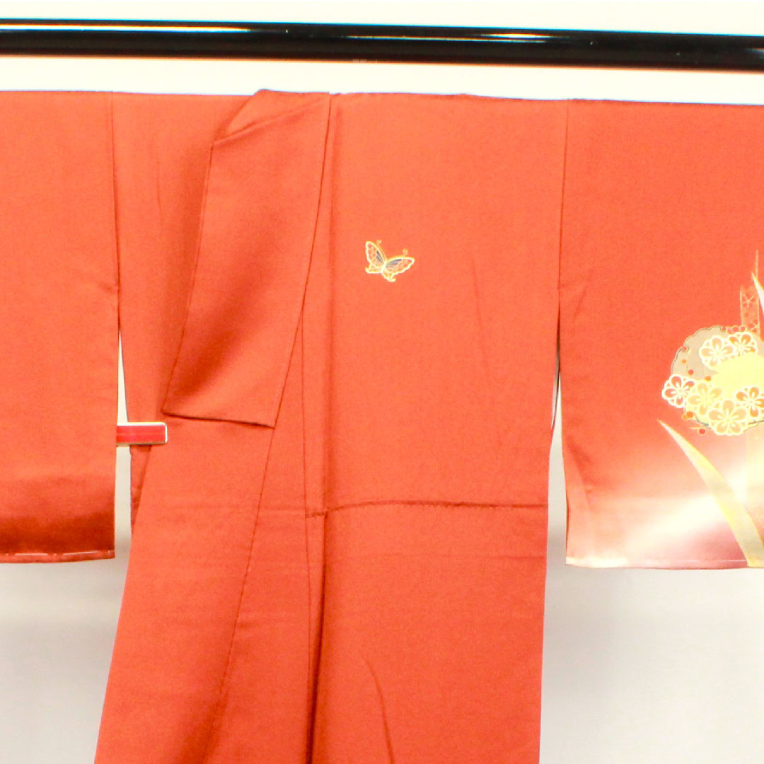 訪問着 正絹 袷 身丈162.5cm 裄丈67cm 赤蘇芳色 京友禅 蝶 雪輪 菊 しつけ糸付き 未使用品 Sランク 橙系 1112003042426