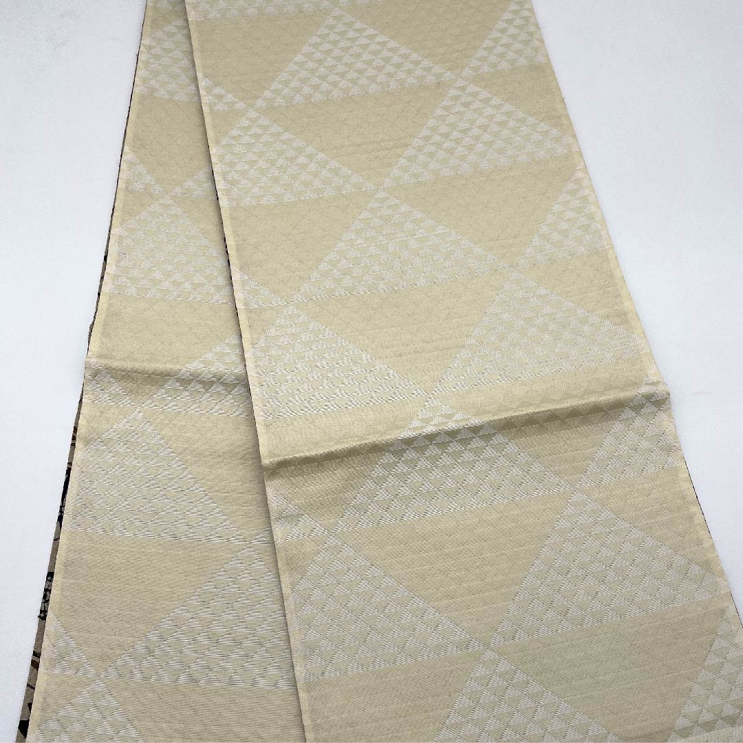 袋帯 白橡色（しろつるばみ） 蝶 桜 染め帯 帯丈450cm 正絹 Aランク 全通 カジュアル 茶系 1123006103314