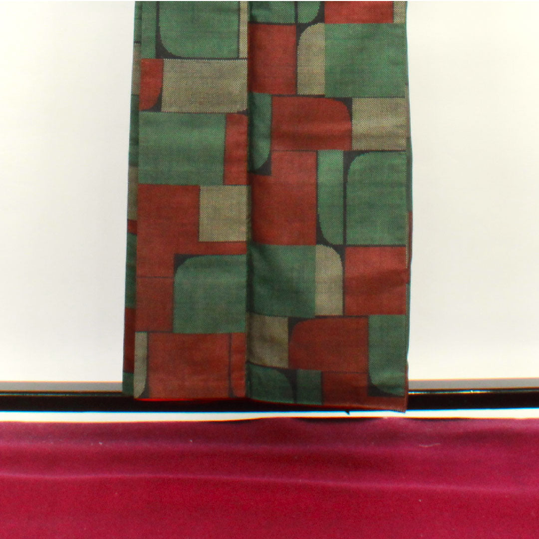 村山大島 身丈157cm 裄丈61.5cm 市松 正絹 Aランク 袷 黒系 1116001973310