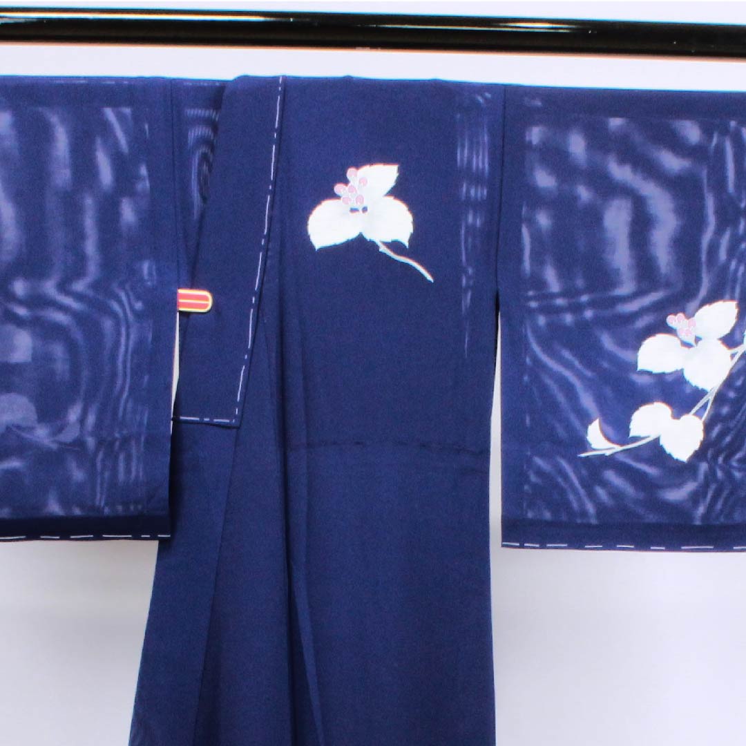 夏物 正絹 訪問着 身丈158cm 裄丈64cm 濃紺色（のうこんいろ）花模様 絽 Sランク 紺系 1132000122318
