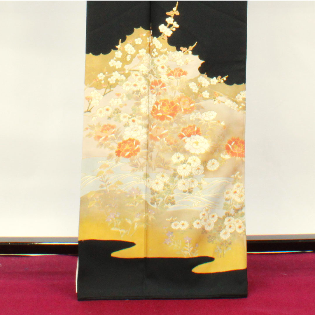 黒留袖 身丈166cm 裄丈66.5cm 袷 京友禅 草花模様 片喰 正絹 Aランク 五つ紋 黒系 1111000743510