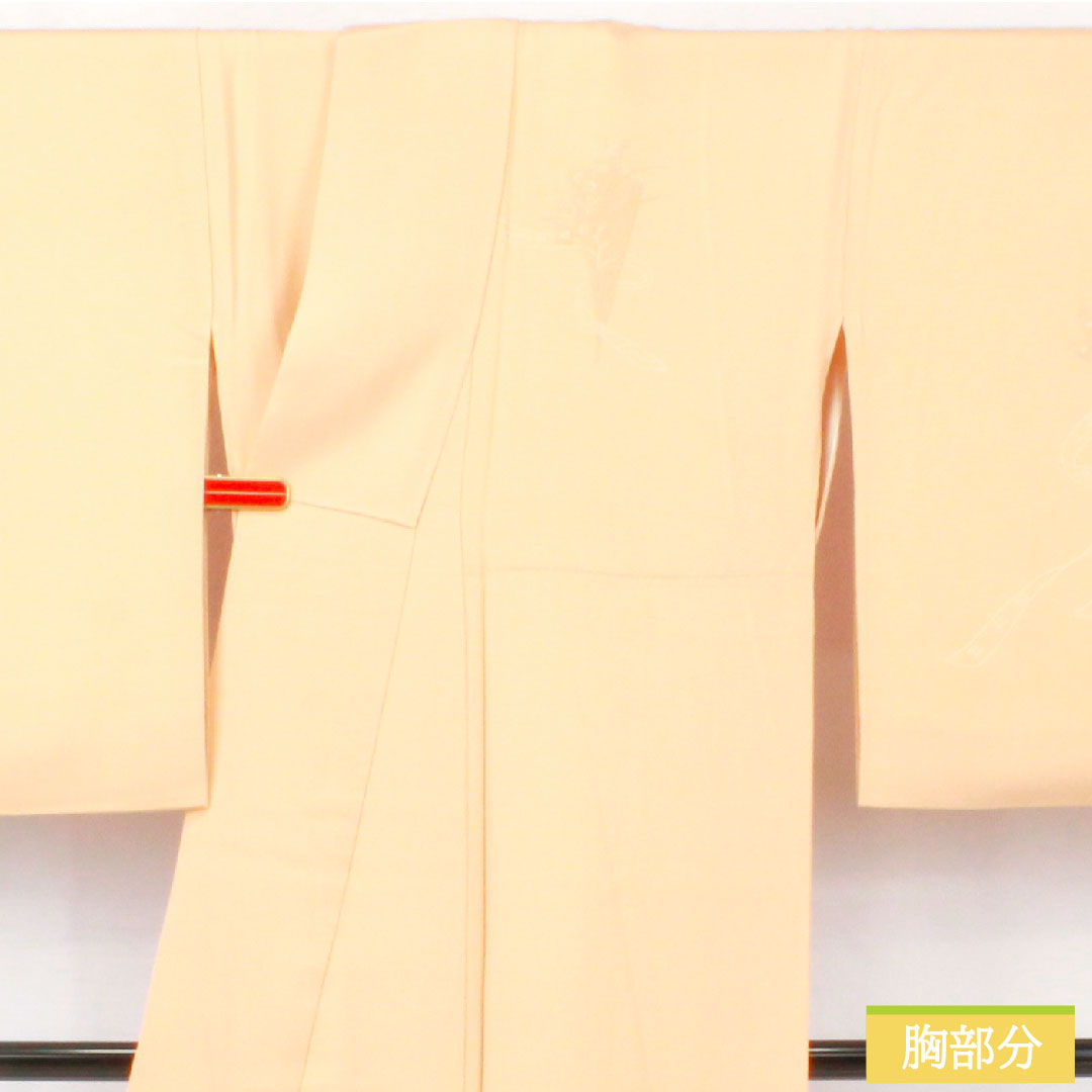 訪問着 正絹 袷 身丈161.5cm 裄丈66.5cm 肌色（はだいろ） 相良刺繡 扇子 鶴 一つ紋 上り藤に大の字 Aランク 橙系 1112005563426