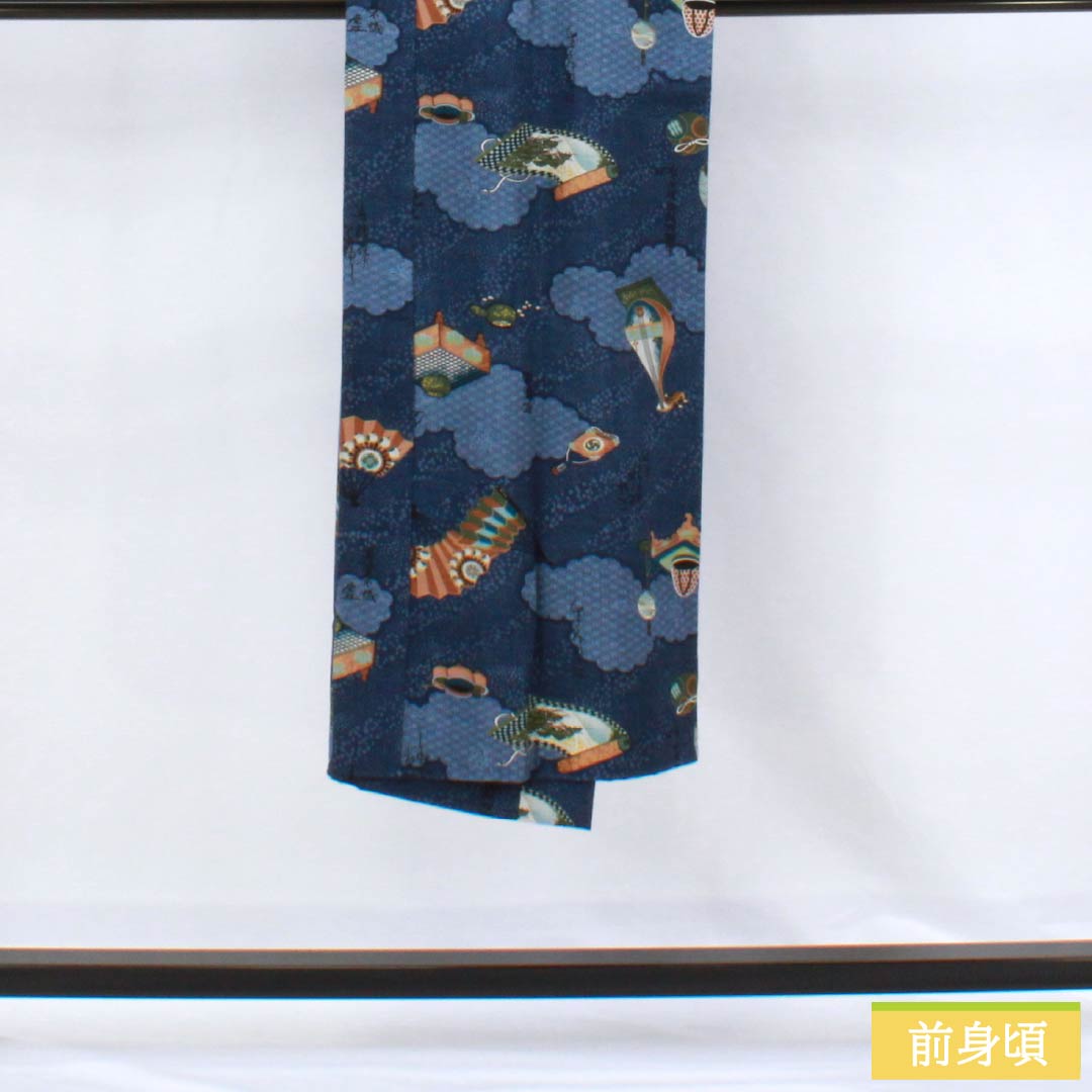 Men's wool nagajuban (long under-kimono), S-rank, length 135cm, sleeve length 65.5cm, navy blue with cloud pattern, folding fan, and biwa (Japanese lute) design. Blue-based design. Product code: 1140000672317