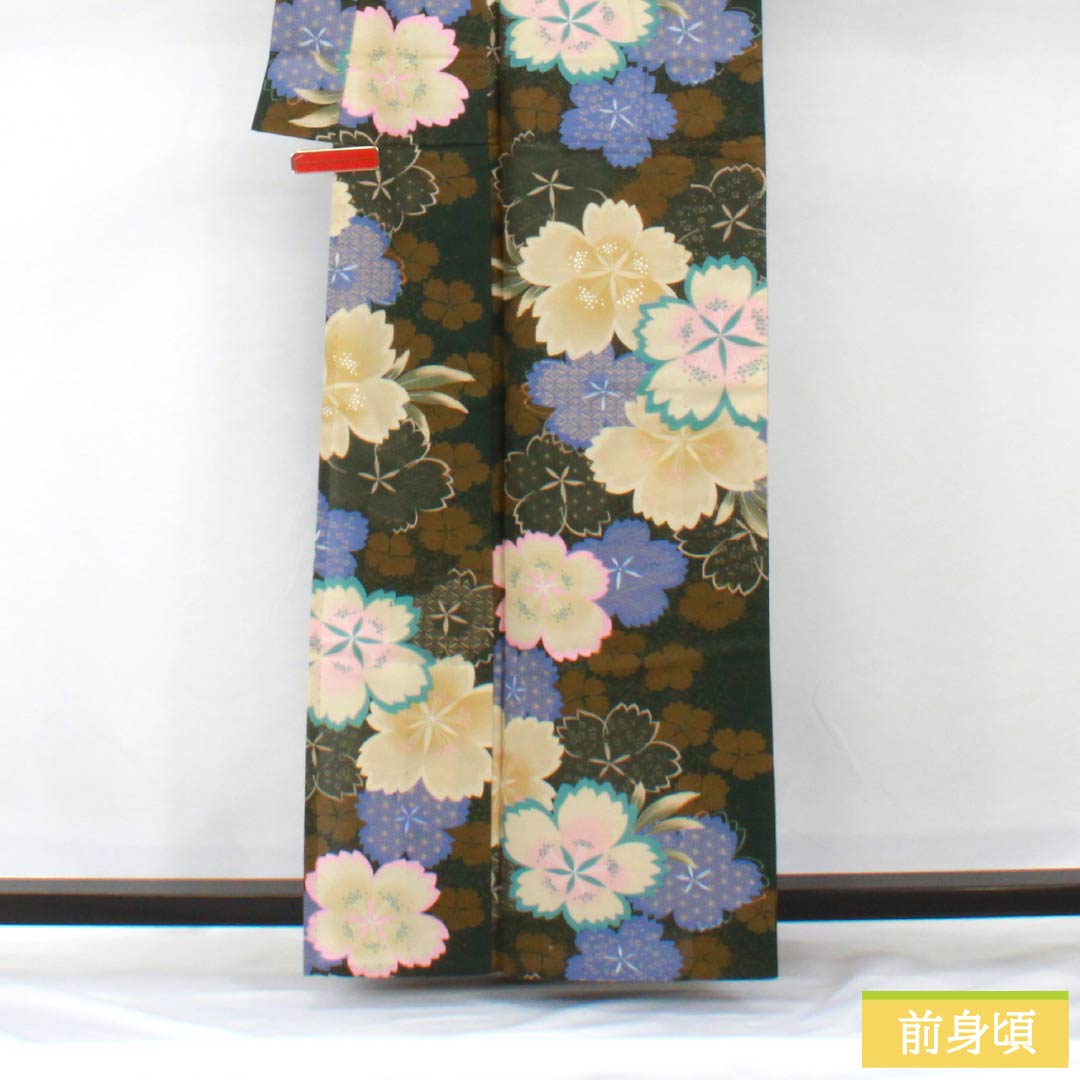 浴衣 黒　くすみ緑　檸檬色　 蝶模文様　うちわ文様　NO.15 リサイクル着物】浴衣 木綿 身丈162.5cm 裄丈67cm Sランク 単衣