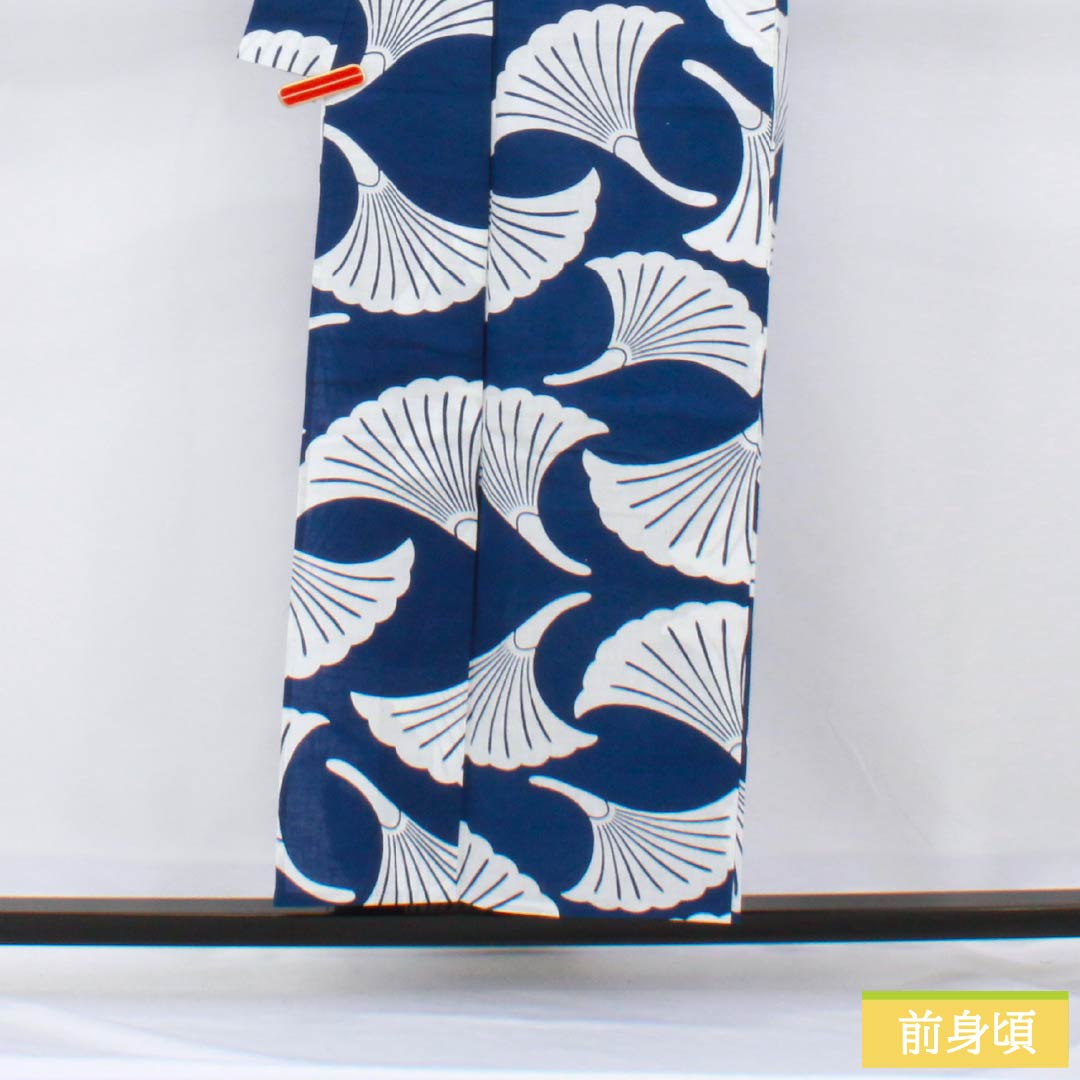 浴衣 木綿 身丈155.5cm 裄丈61.5cm Sランク 単衣 紺系 紺瑠璃色（こんるりいろ） 銀杏 1118006582318
