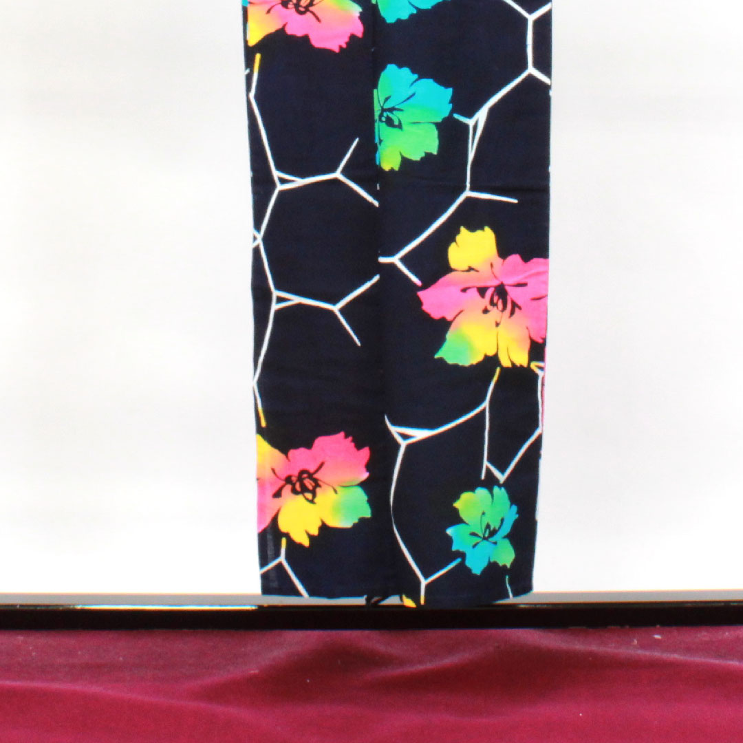 浴衣 濃紺色 抽象花 木綿 Sランク 単衣 身丈152cm 裄丈63.5cm 紺系 1118003392218