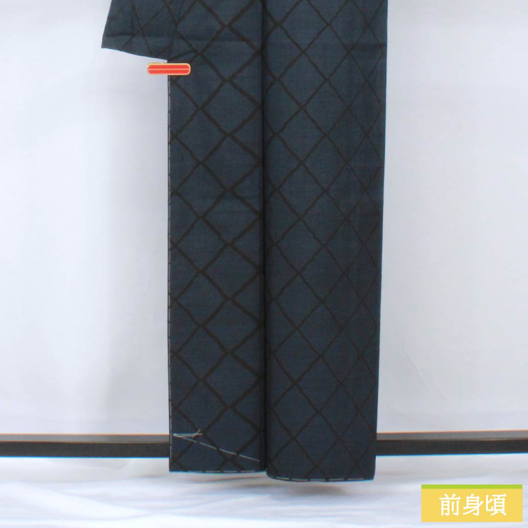 紬 正絹 身丈160.5cm 裄丈62.5cm 韓藍色（からあいいろ） 大島紬 7マルキ 一元絣 Aランク 袷 紺系 1116003793418