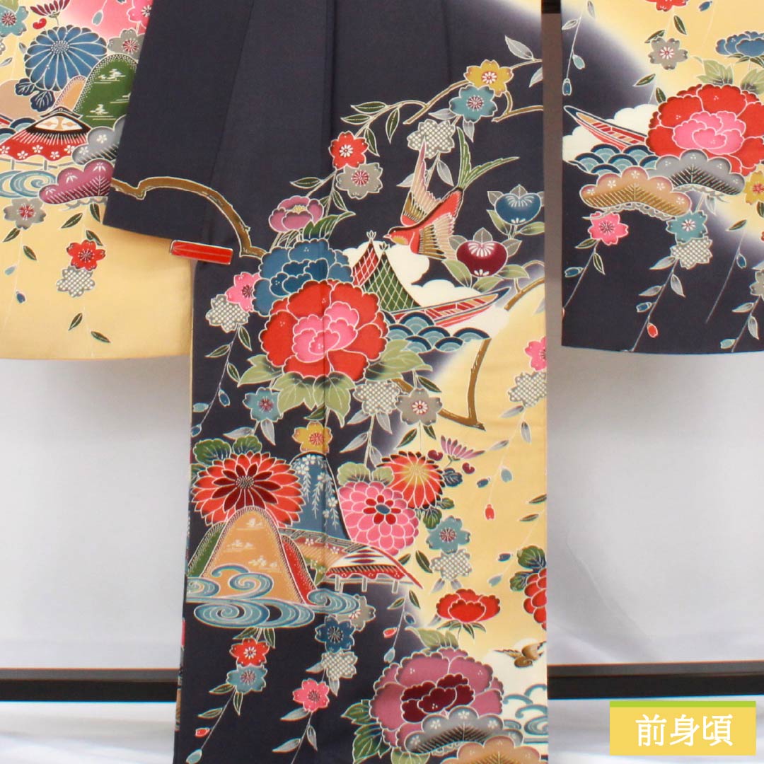 振袖 正絹 Aランク 身丈176.5cm 裄丈66cm 袷 薄柑子色（うすこうじいろ） 京紅型 吉祥文様 桜 牡丹 橙系 1113002343826