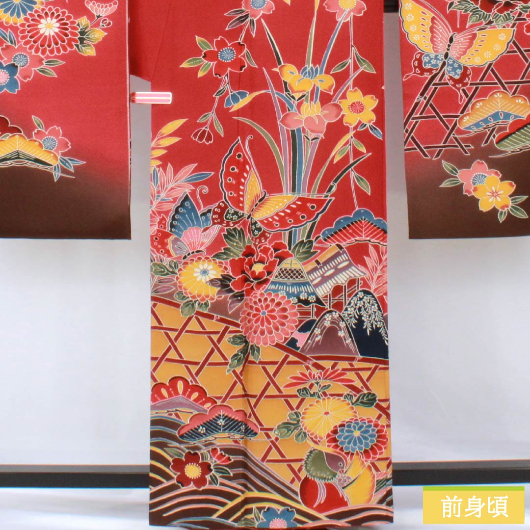 振袖 正絹 Sランク 身丈162cm 裄丈67.5cm 袷 柘榴色（ざくろいろ） 京紅型 吉祥文様 蝶 パールトーン加工 赤系 1113002392412