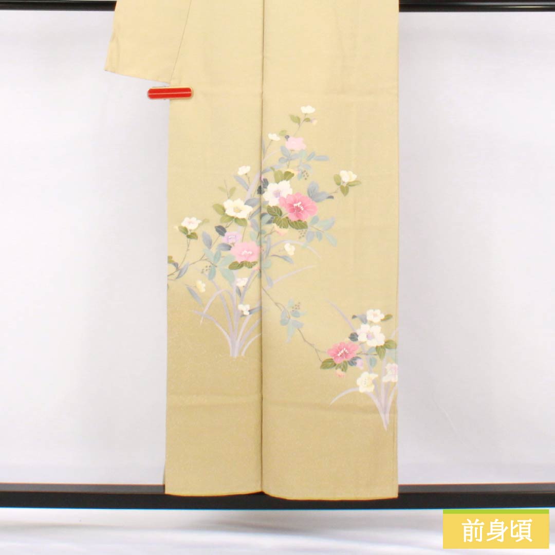 Visiting Kimono, Pure Silk, S Rank, Lined, Length 152.5cm, Sleeve Length 63cm, Light Egg-Colored, Kyoto Yuzen Pattern, Floral and Grass Design, Yellow, Product Number: 1112007182223