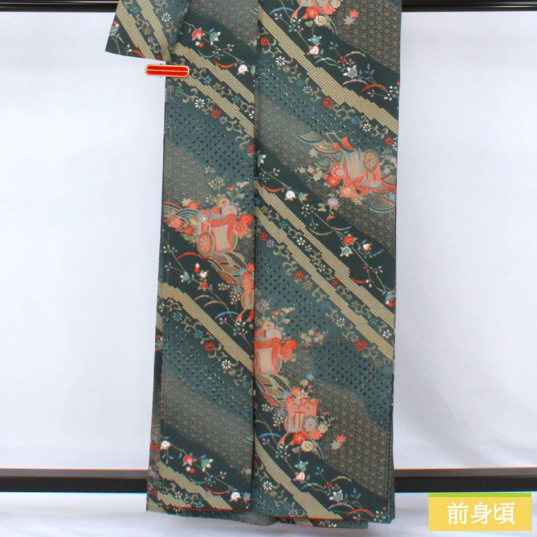 小紋 ポリエステル Sランク 身丈161cm 裄丈64.5cm 袷 鉄色（てついろ） 鉄御納戸色（てつおなんどいろ） 御所車 花 洗える着物 緑系 1115007562419