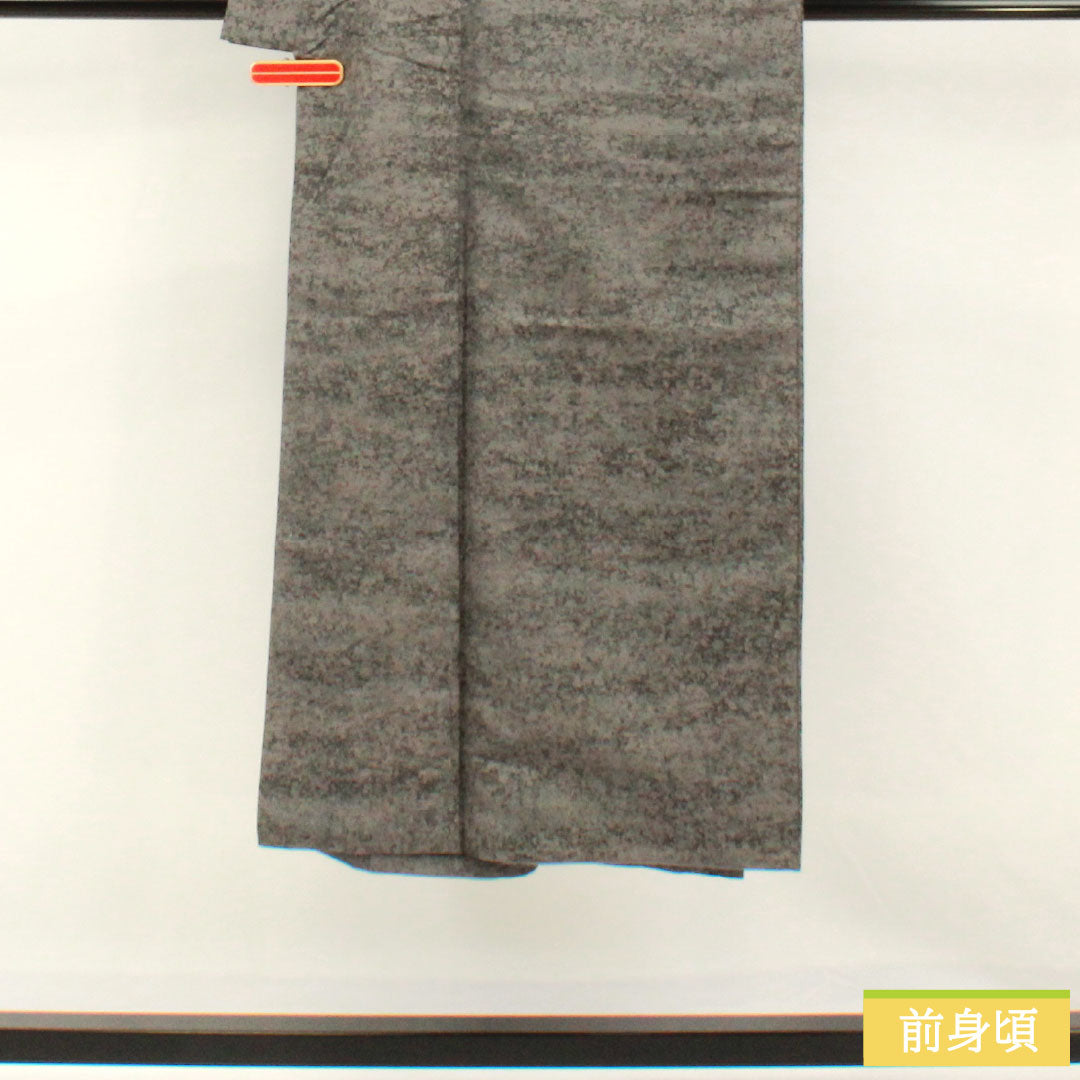 男物 正絹 Aランク 身丈139.5cm 裄丈68.5cm 紬地 ボカシ染 袷 グレー系 1119001723322