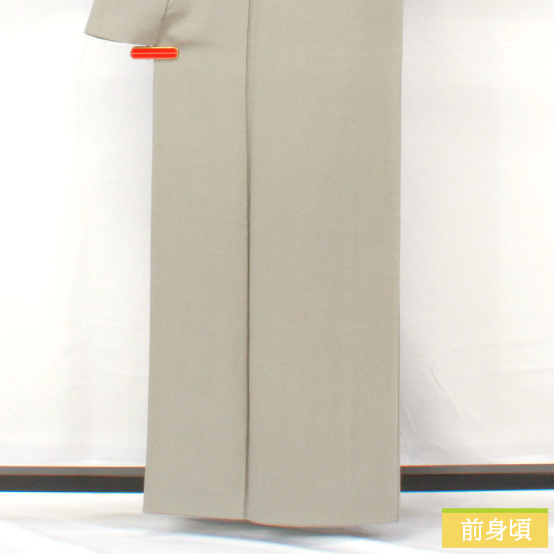 Plain color, pure silk, length 161cm, sleeve length 66cm, plain color, one crest, Kikuemaru, artist's work, lined, S rank, gray 1114001582422