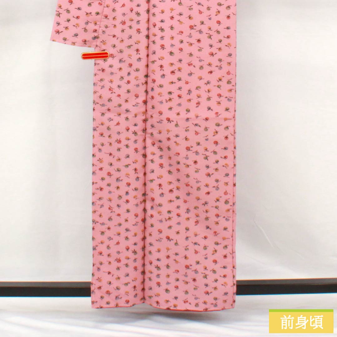 小紋 ポリエステル 身丈160cm 裄丈67cm 袷 一斤染色（いっこんぞめいろ） 型染 洗える着物 果実 しつけ糸付き Sランク ピンク系 1115005022413