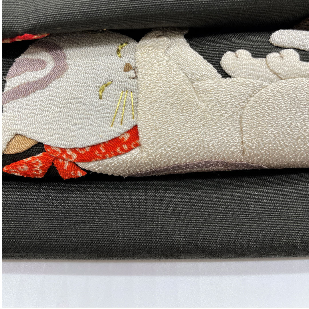 お洒落な名古屋帯　m3875 リサイクル着物】名古屋帯 黒色 猫 和模様 帯丈362.5cm 正絹 Bランク