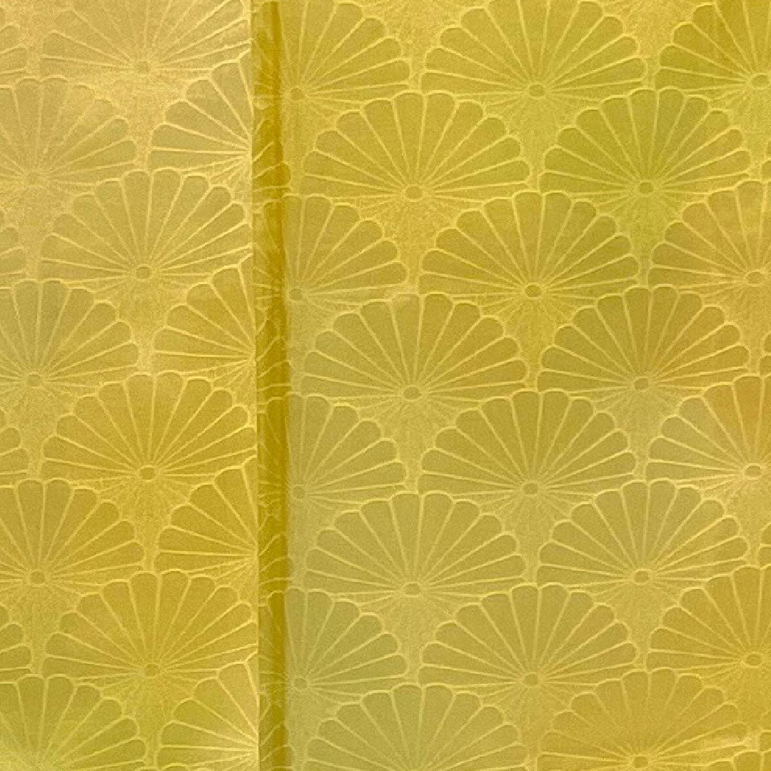 色無地 菊 ぼかし 身丈167.5cm 裄丈66.5cm 袷  正絹 Sランク 黄系 1114000352523