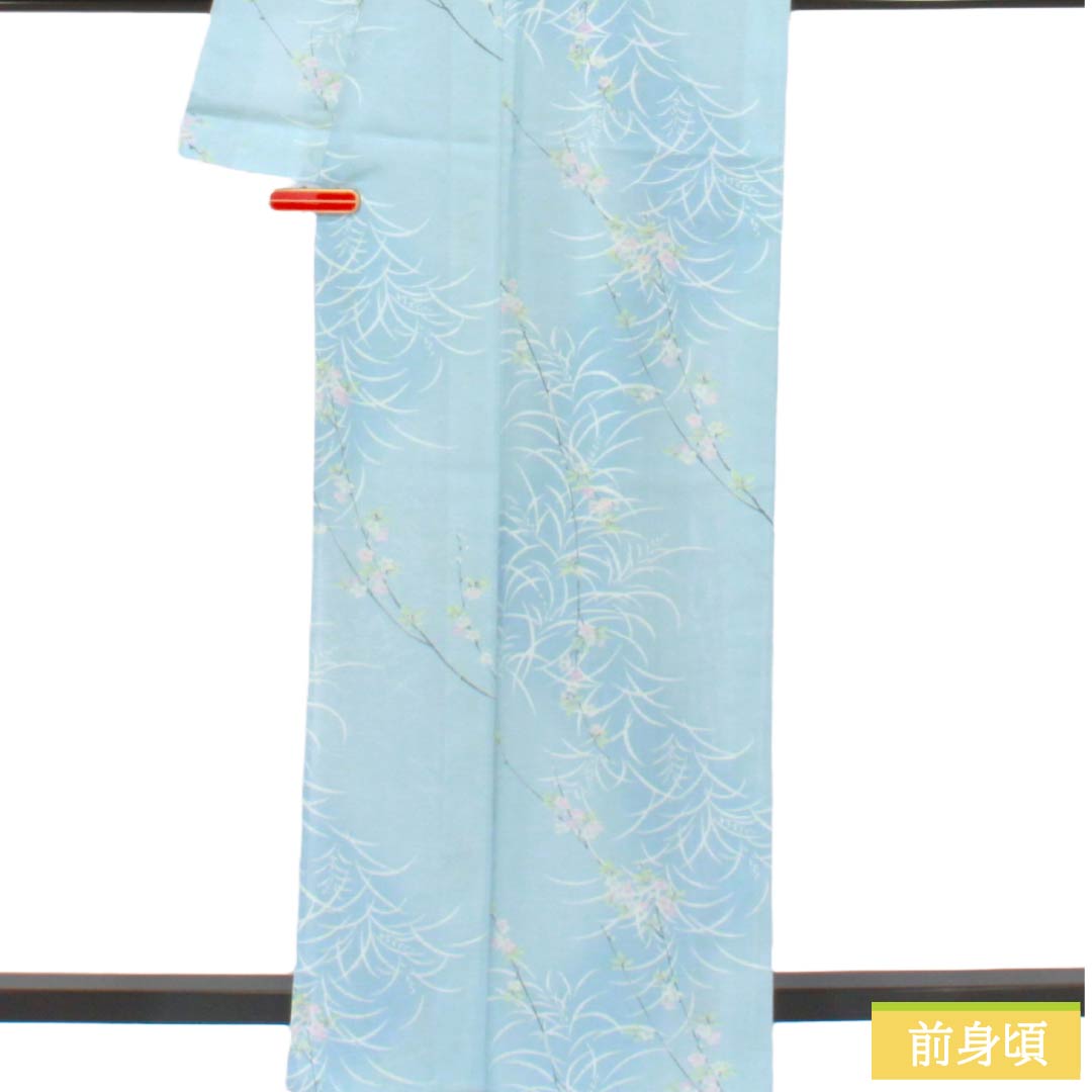 夏物 ポリエステル 小紋 Sランク 身丈163cm 裄丈65.5cm 蟹鳥染色（かにとりぞめいろ） 洗える着物 草花模様 絽 水色系 1132005982424