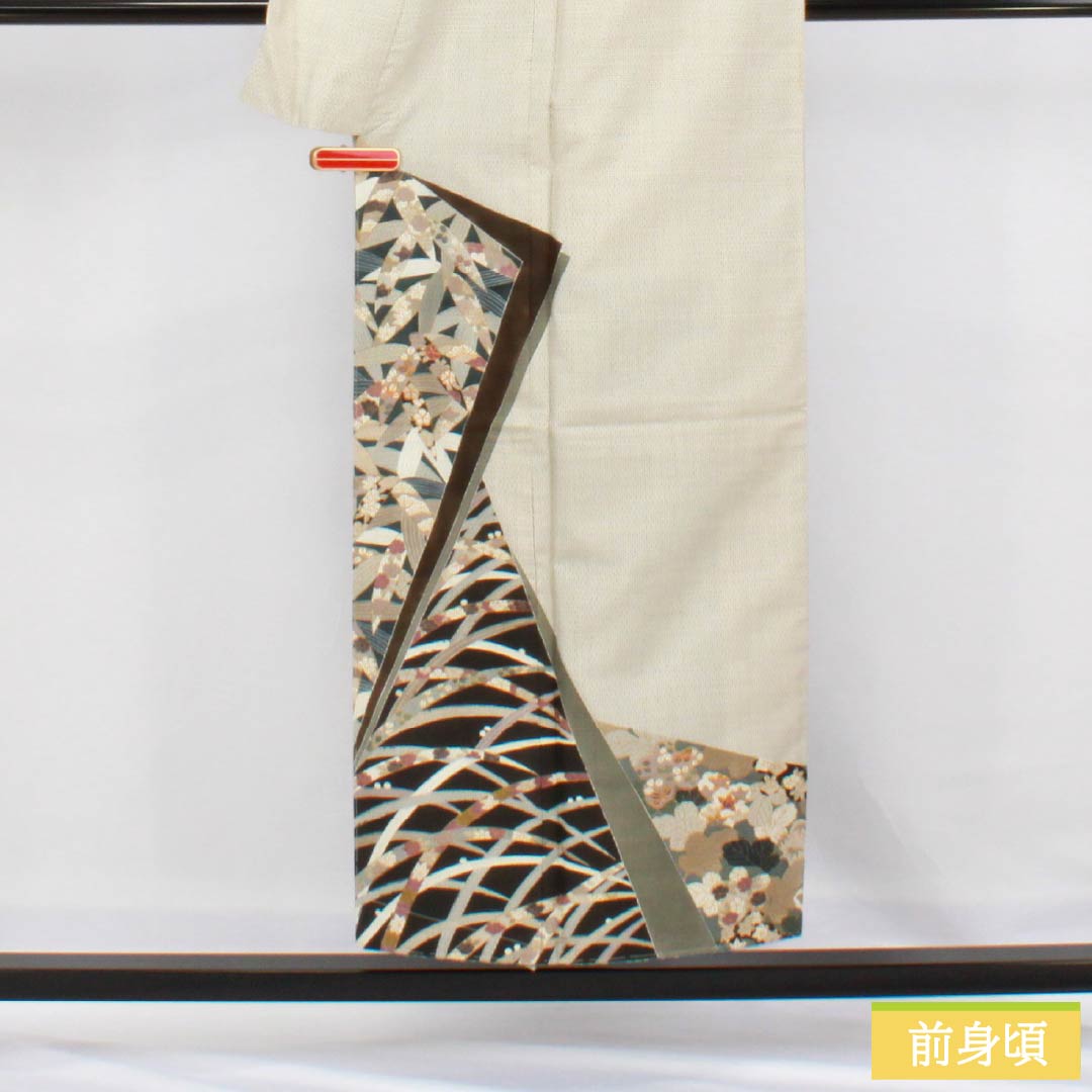 訪問着 正絹 Aランク 袷 身丈152cm 裄丈62cm 生成り色（きなりいろ） 白大島 100亀甲 縫い紋 丸に違い鷹の羽 古典柄 白系 1112006173211