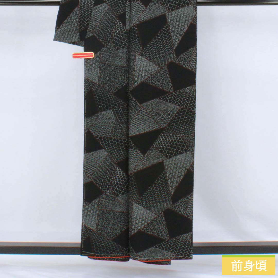 小紋 ポリエステル Sランク 身丈157cm 裄丈62cm 袷 割付文様 洗える着物 しつけ糸付き 黒系 1115007442310