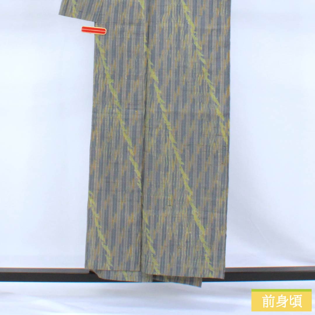 リサイクル着物】紬 正絹 Sランク 身丈155cm 裄丈65cm 竜巻絞り 居敷当