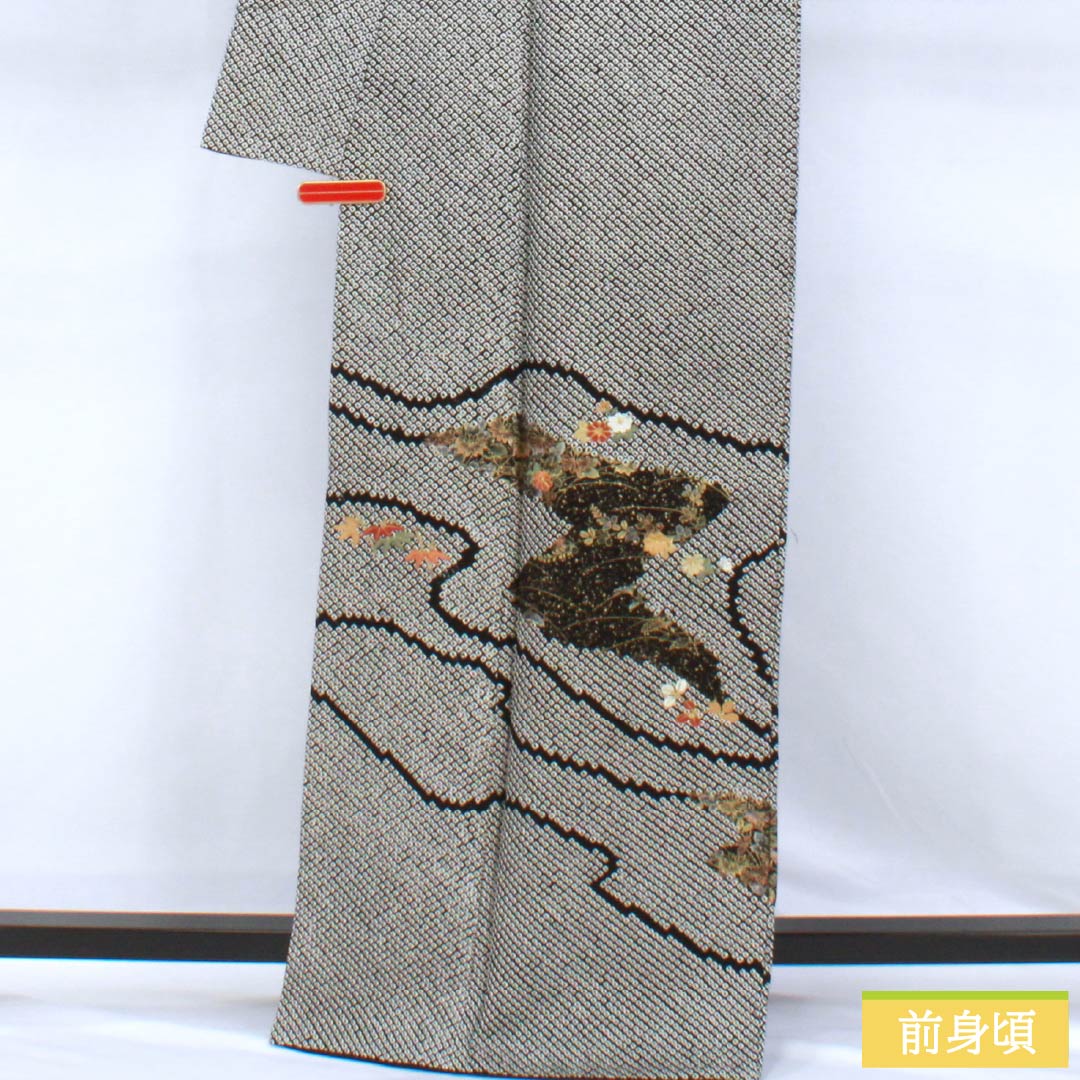 訪問着 正絹 Bランク 袷 身丈166cm 裄丈66cm 総絞り 草花 部分刺繍 黒系 1112007004510