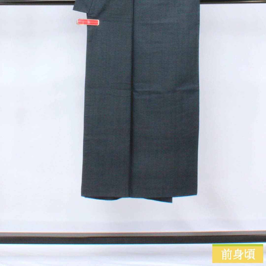 男物 正絹 Sランク 身丈139cm 裄丈64cm  大島紬 亀甲 袷 紺系 1119001082318
