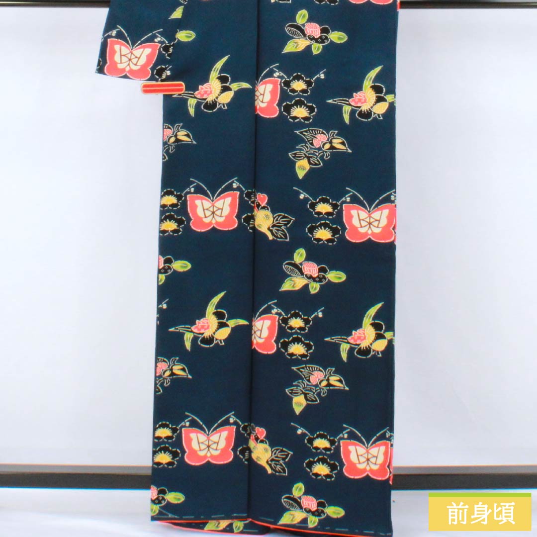 小紋 正絹 Sランク 身丈164cm 裄丈68cm 袷 濃紺色（のうこんいろ） 京紅型 一方付け 蝶 花 紺系 1115007712418