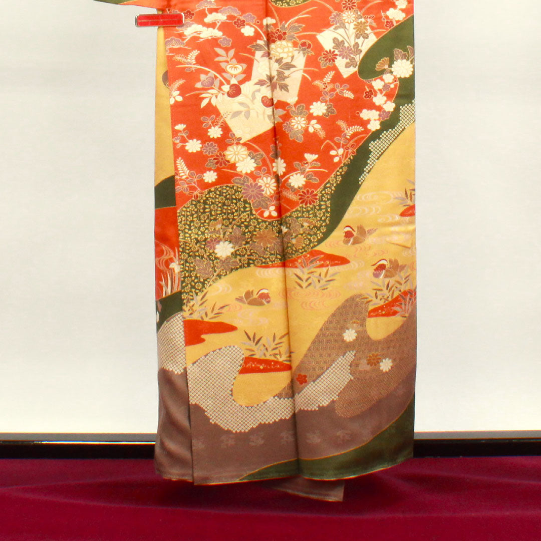 Homongi, pure silk, lined, length 157.5cm, sleeve length 63cm, auspicious motifs, chrysanthemum, pine, Seigaiha, A rank, gradation style, 1112002863399