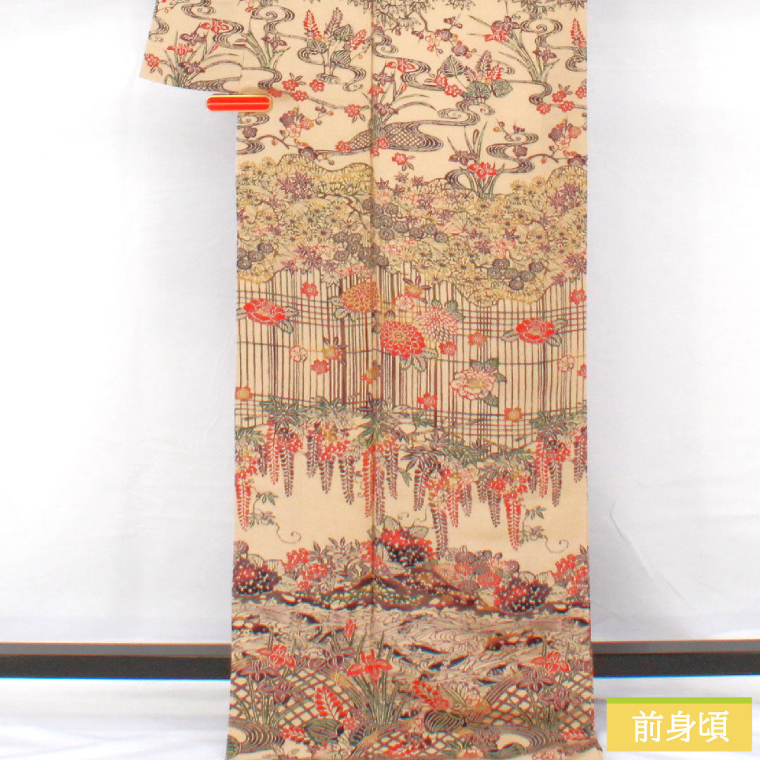 訪問着 正絹 袷 身丈172cm 裄丈64.5cm 松染色（まつぞめいろ） 京紅型 吉祥文様 シルファイン加工 ちりめん地 Sランク ベージュ系 1112005982625