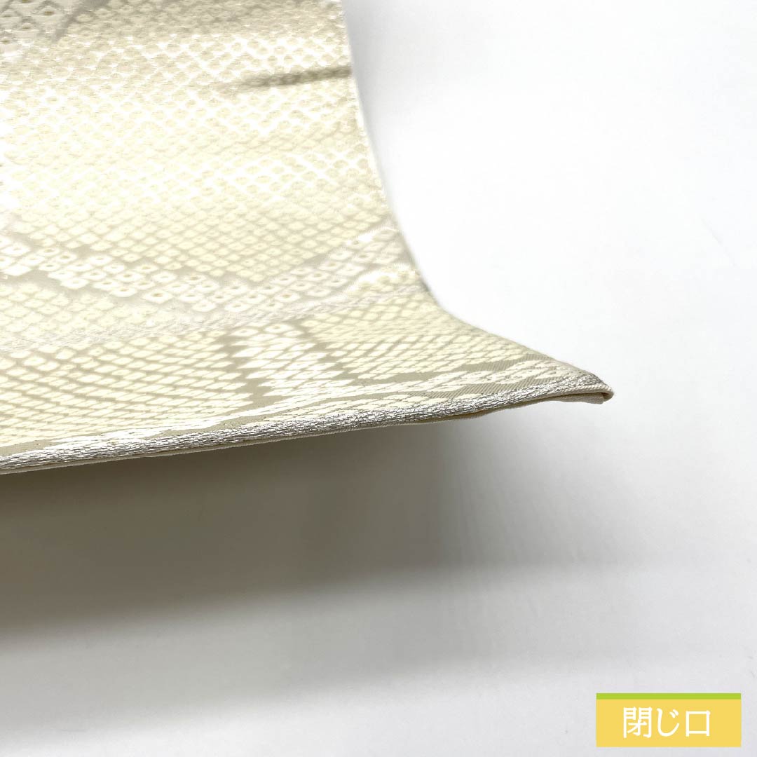 Formal, silver-colored, pure silk obi with a tortoiseshell pattern and kanoko dappled lining, suitable for formal kimono (tomesode), length 426cm, rank B, six-fold weave, product number 1123014574322