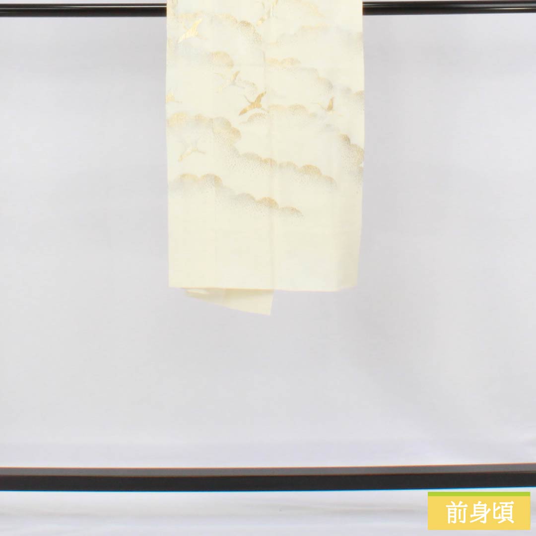 Nagajuban (long under-kimono) made of pure silk, S-rank, length 119cm, sleeve length 64cm, lined, with a crane and long sleeves, silk guard, and a white pattern. Product number: 1129000772111