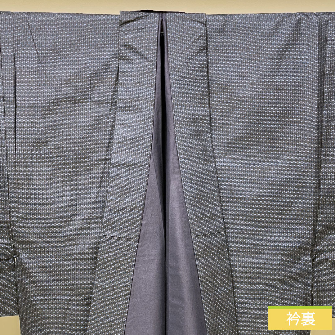 男物 正絹 身丈151cm 裄丈66.5cm 大島紬 緯総絣 Sランク 袷 紺系 1119000822518