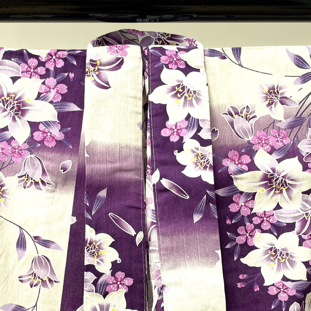 浴衣 市松 草花模様 木綿 Sランク 単衣 身丈162cm 裄丈66.5cm 白系 1118001532411