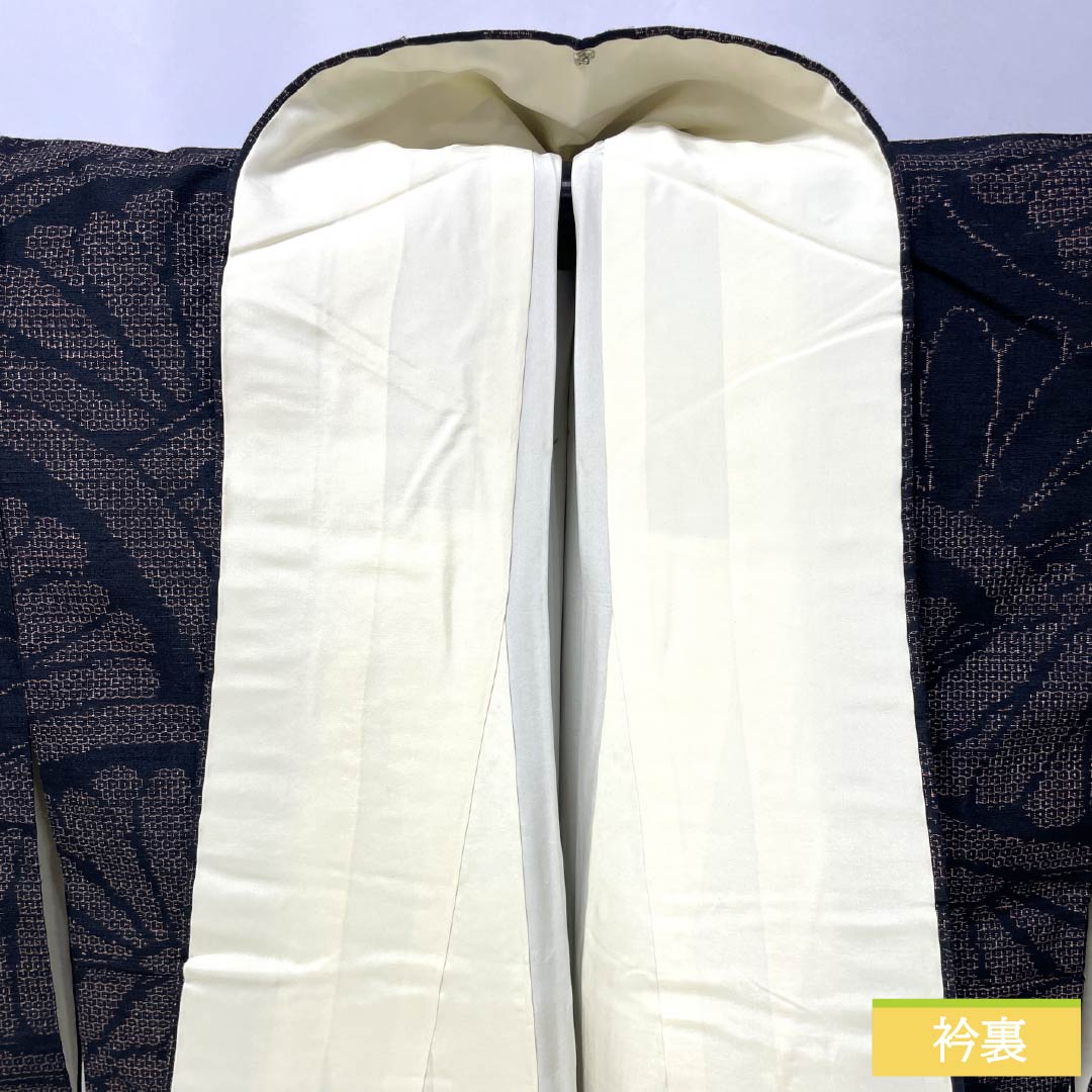 リサイクル着物】紬 正絹 Aランク 身丈159cm 裄丈64.5cm 結城紬 100