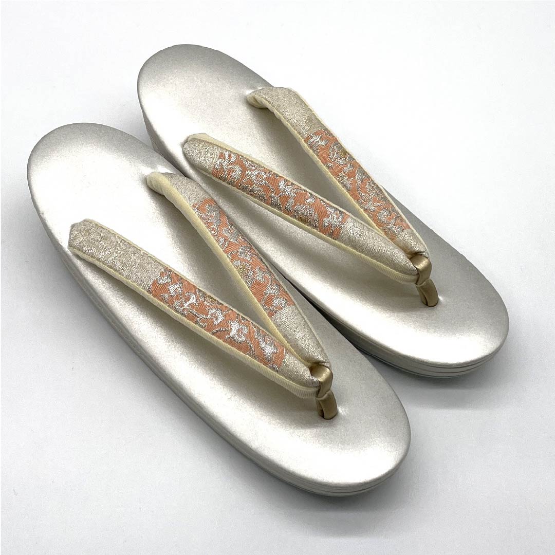 （新古品）草履バッグセット フォーマル Aランク 明綴れ 市松 唐花 Lサイズ 銀系 1133000383422