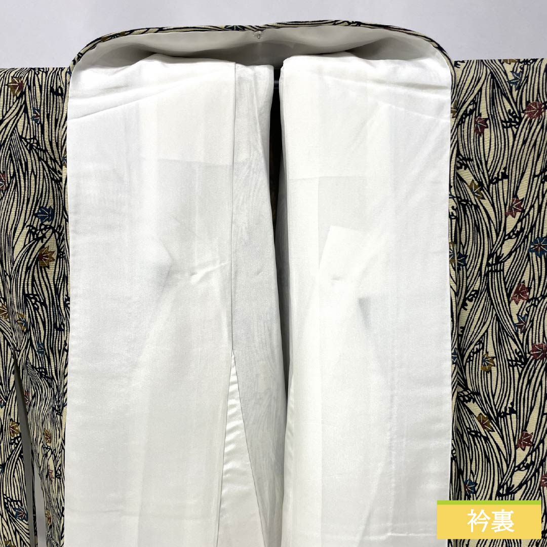 Komon (small pattern) silk, S rank, length 165cm, sleeve length 66.5cm, lined, gyoshikou-iro (fish roe yellow) pattern, stencil dyeing, curved leaves, yellowish tones, product number 1115007322523