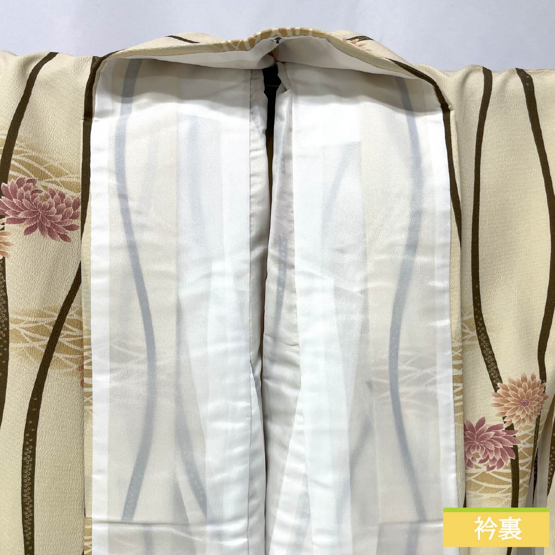 小紋 ポリエステル 身丈171.5cm 裄丈68cm 袷 薄卵色（うすたまごいろ） 立涌 菊 洗える着物 Aランク クリーム系 1115006033615