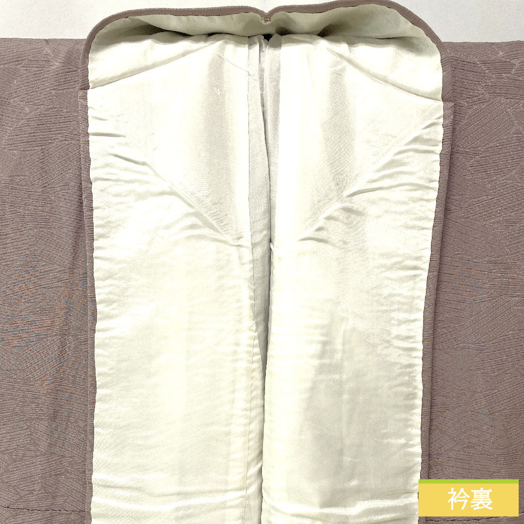 色無地 正絹 身丈154cm 裄丈66cm 桜鼠色（さくらねずいろ） 一つ紋 剣片喰 袷 Sランク 紫系 1114001842220